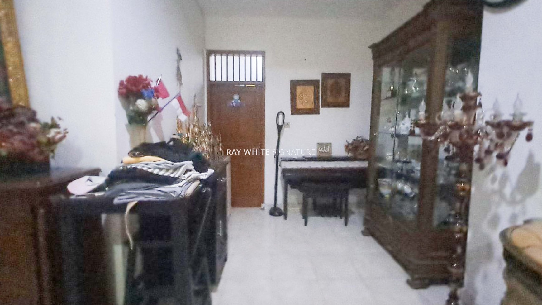 Rumah Tinggal Pinggir Jalan di Jl Gading Raya Pondok Bambu