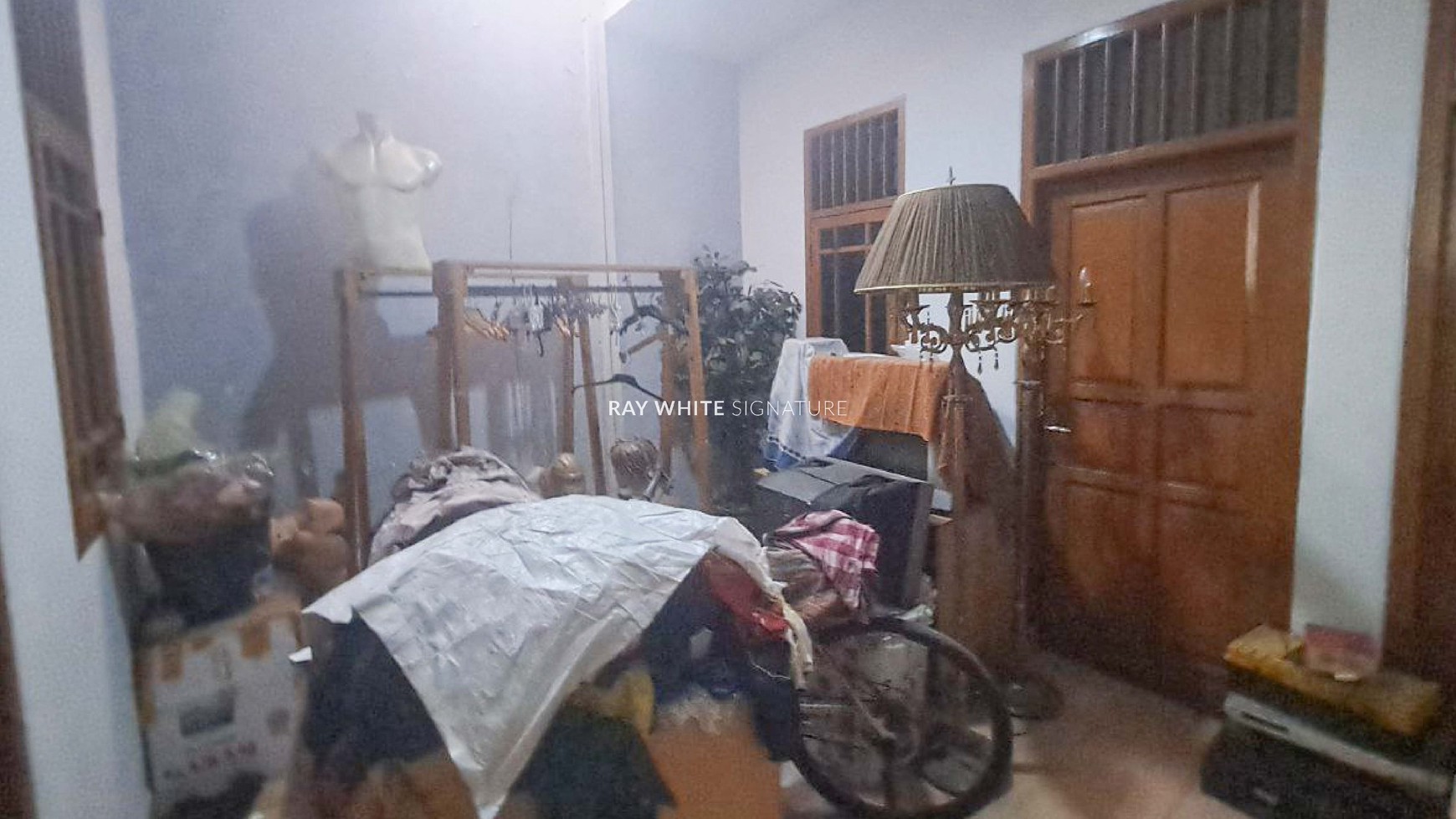 Rumah Tinggal Pinggir Jalan di Jl Gading Raya Pondok Bambu