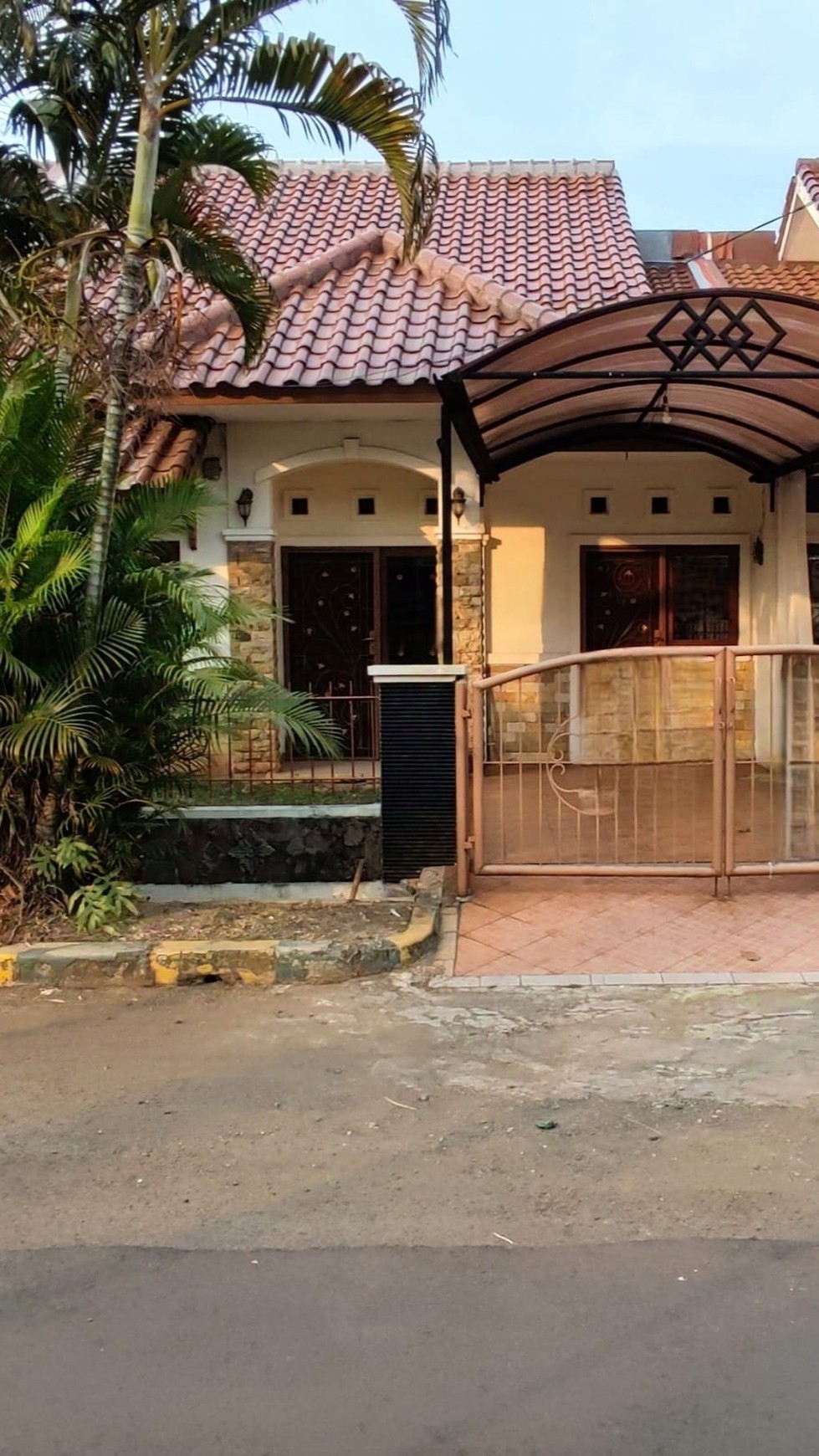 Best Price. Rumah bagus Villa Melati Mas, Serpong