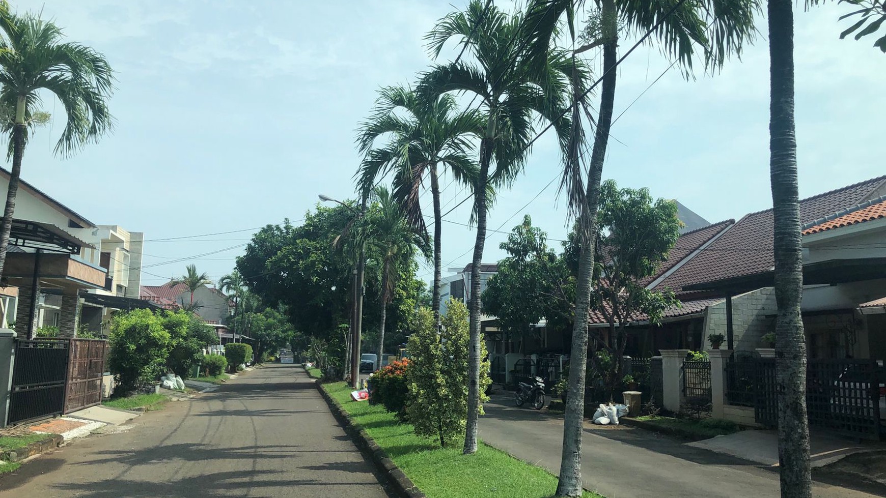 Best Price. Rumah bagus Villa Melati Mas, Serpong