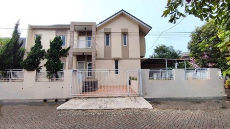 Murah. Rumah 2 Lantai Di Villa Melati Mas, Serpong Utara. 