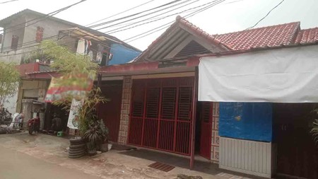 Rumah Lokasi Strategis dekat UIN Jakarta Cocok Untuk Kos-kosan 