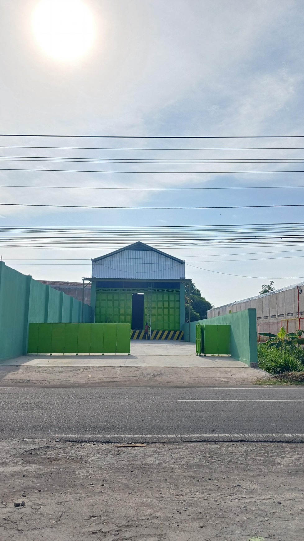 Disewakan Gudang Luas 807m2 Lokasi Strategis di Jl Imogiri Barat Sewon Bantul