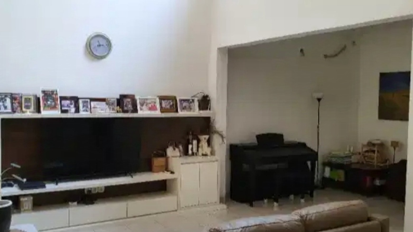 Flash Sale. Rumah mewah Sutera Narada, Alam Sutera.