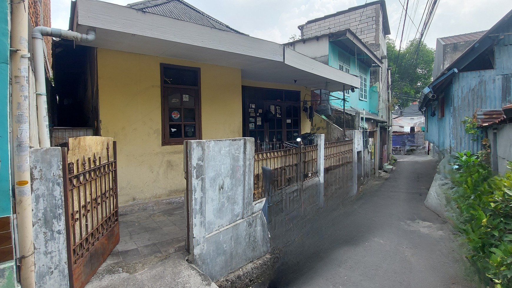 Rumah Hitung Tanah Area Cipete