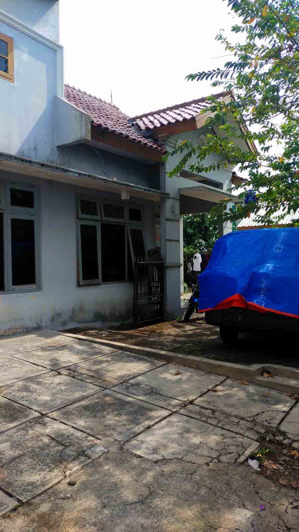 Dijual Rumah dan 9 Unit Kos-kosan Lokasi Strategis @Ciracas