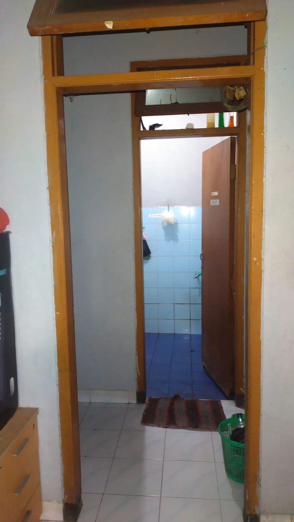 Dijual Rumah dan 9 Unit Kos-kosan Lokasi Strategis @Ciracas