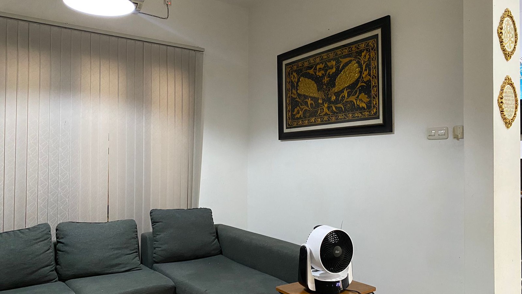 Tanah Kusir Luas 250 Rumah Cantik Semi Furnished 