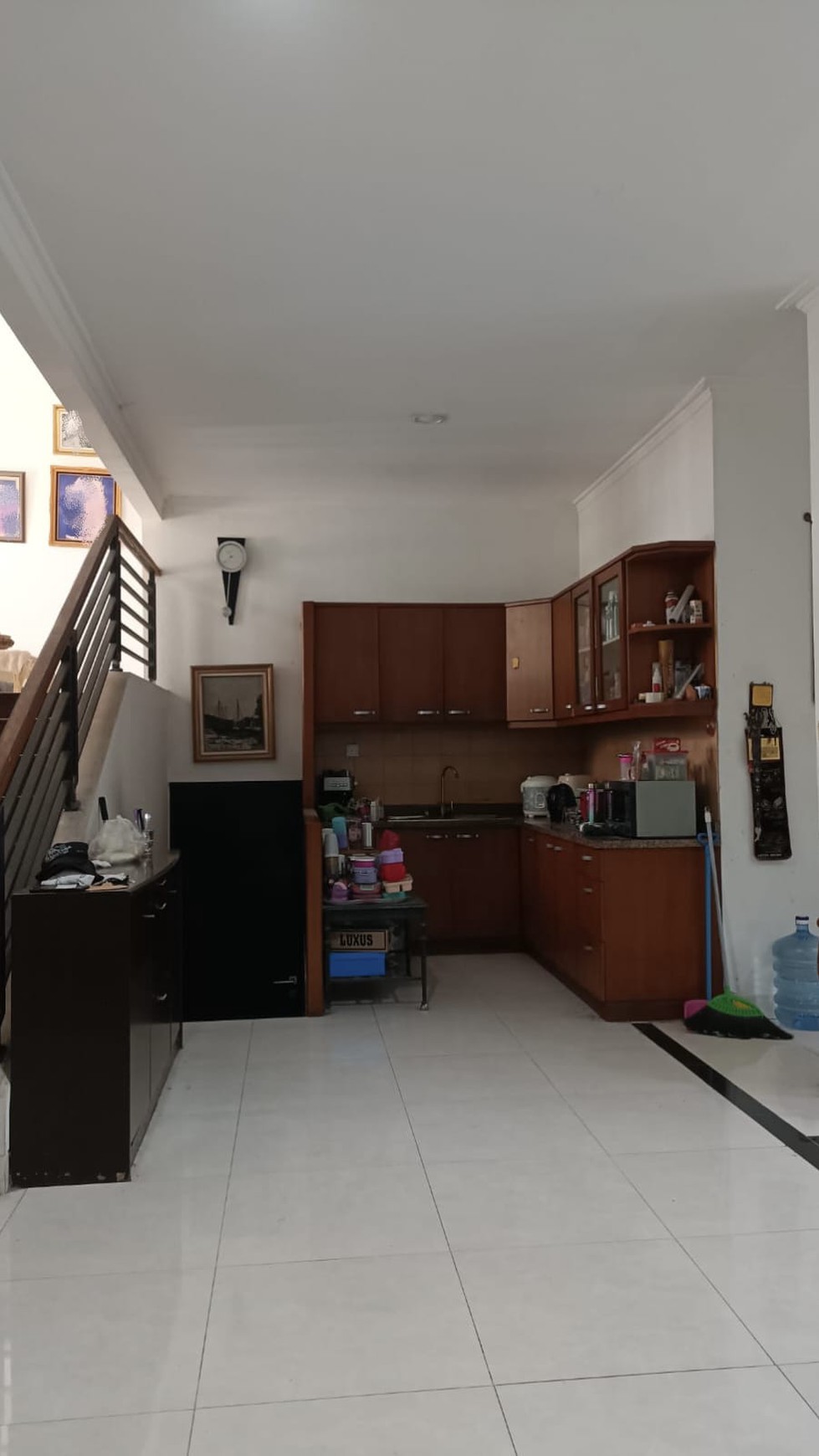 Rumah 3 Lt Mezzanine samping mall trans cibubur Dijual Cepat