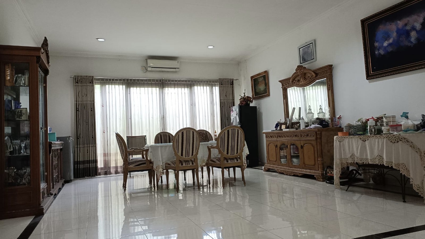 Rumah 3 Lt Mezzanine samping mall trans cibubur Dijual Cepat