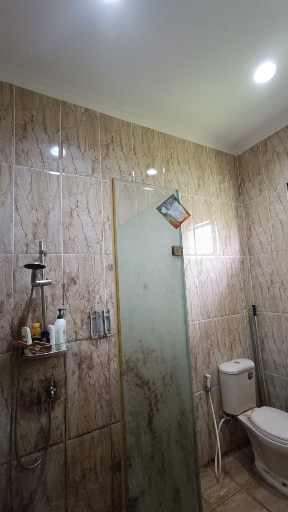 Rumah 3 Lt Mezzanine samping mall trans cibubur Dijual Cepat