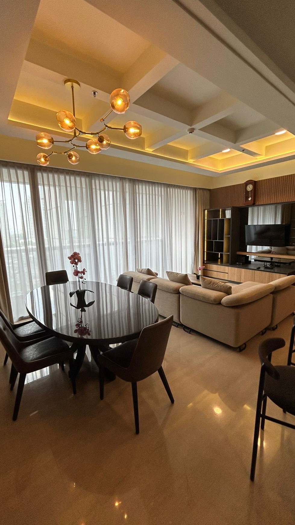 Anandamaya Apartemen Sudirman, 2 bedroom,  kondisi tersewa  hingga 2025, good invest