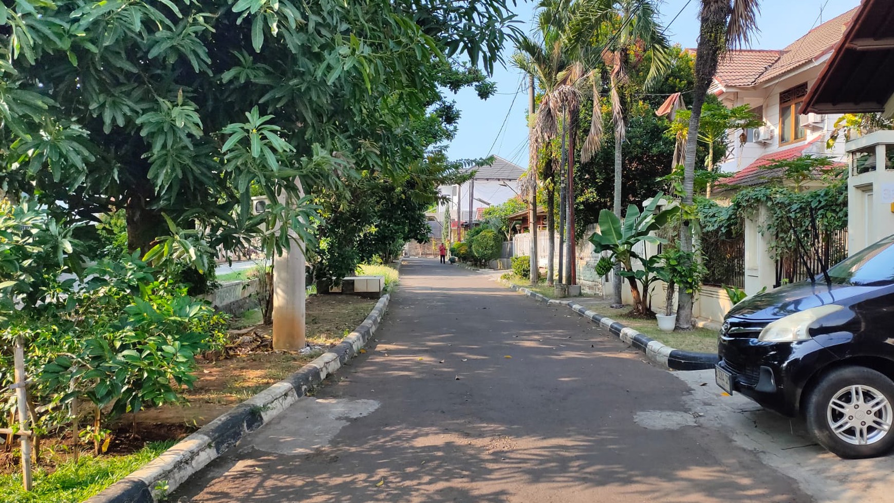 Rumah Tempat Tinggal berlokasi di Blok-H,  Cinere,Depok