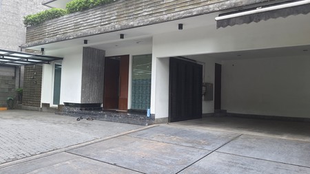 For Sale Rumah Menteng Lux Siap Huni dekat Sudirman 