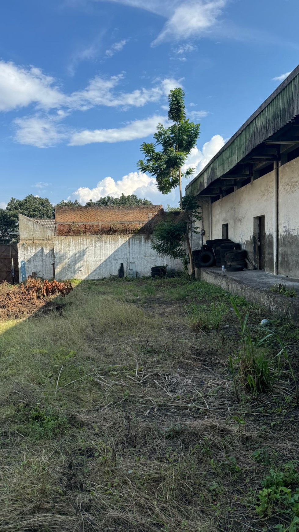 Gudang Strategis di daerah Ujung Berung