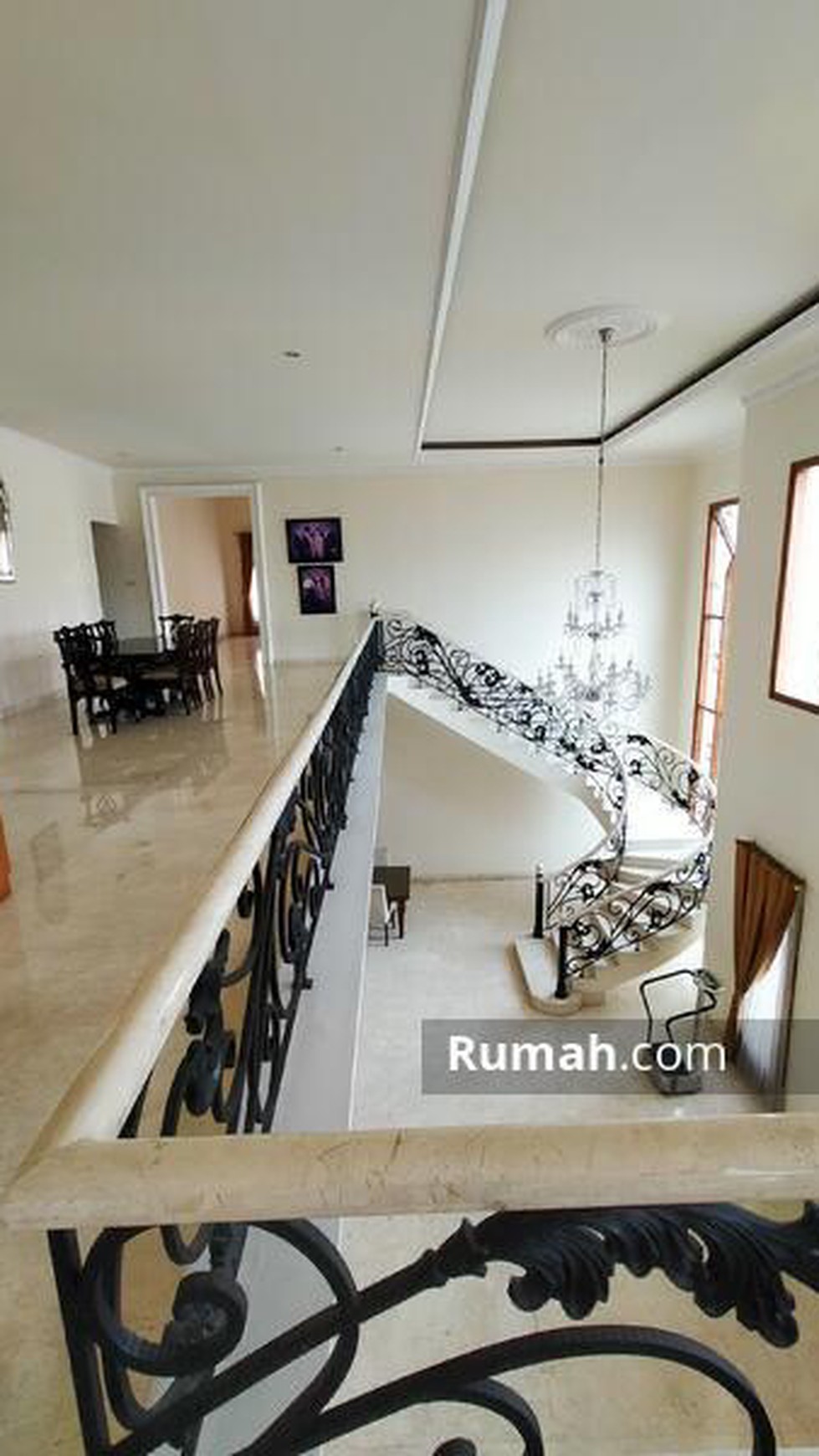 Rumah bagus affordable price  Cilandak