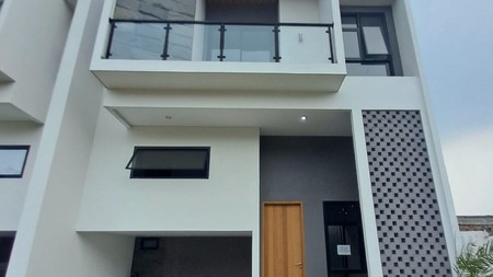 Rumah Brand New Dalam Cluster Di Jagakarsa Termurah