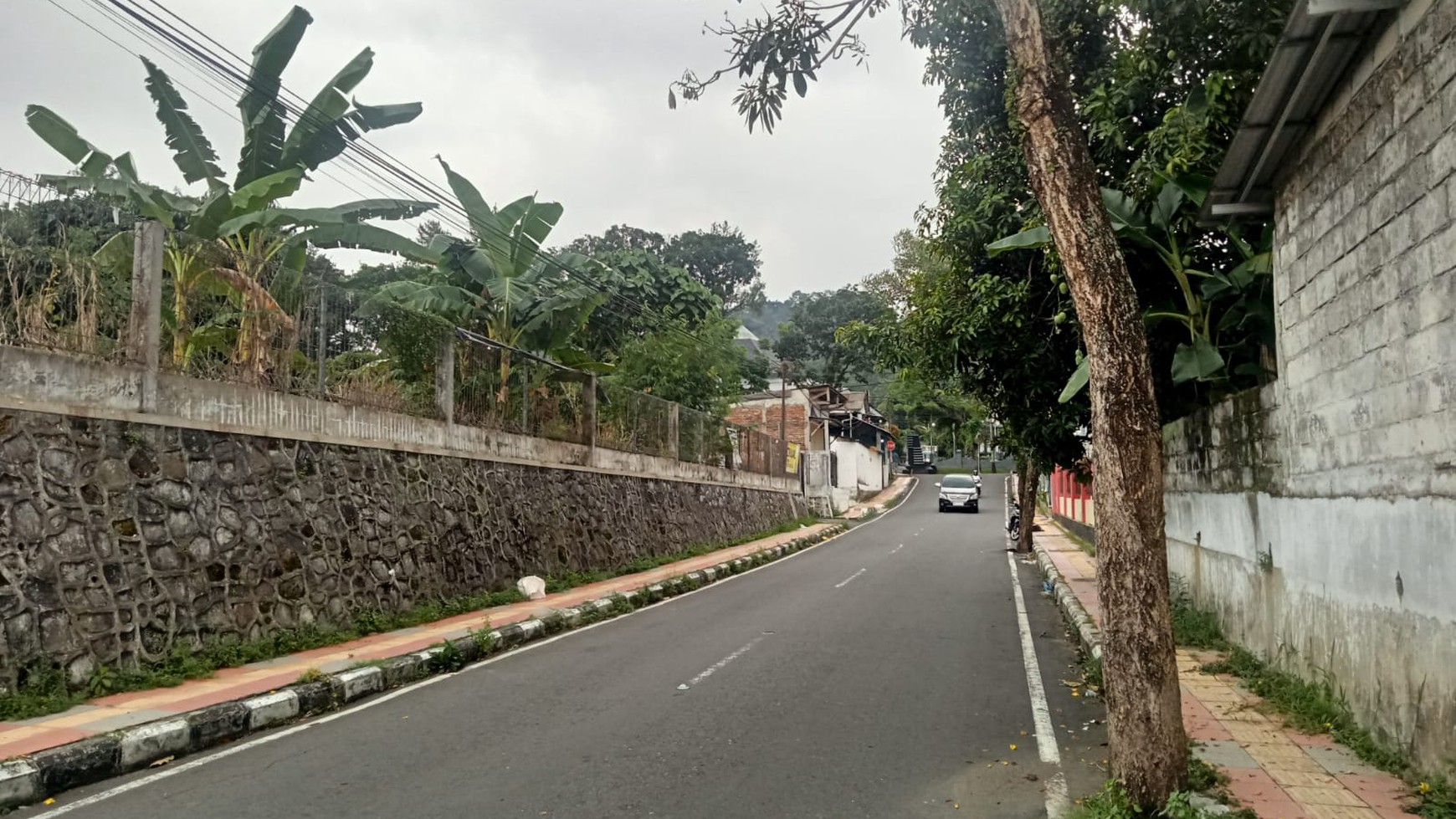 Tanah Luas 5345 Meter Persegi Lokasi Jurang Ombo Magelang Selatan