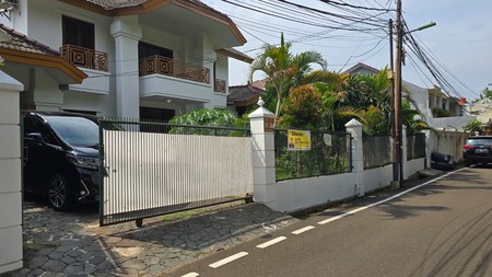 Rumah Bagus Di Jl Ampera Kemang Jakarta Selatan