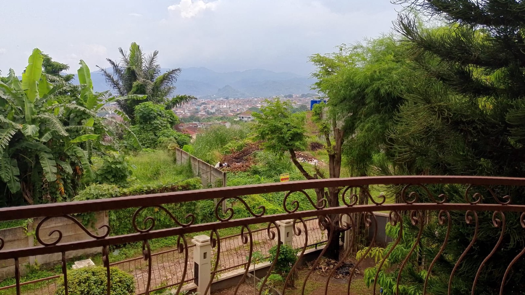 Dijual Rumah Mewah View Laut di Bandar Lampung