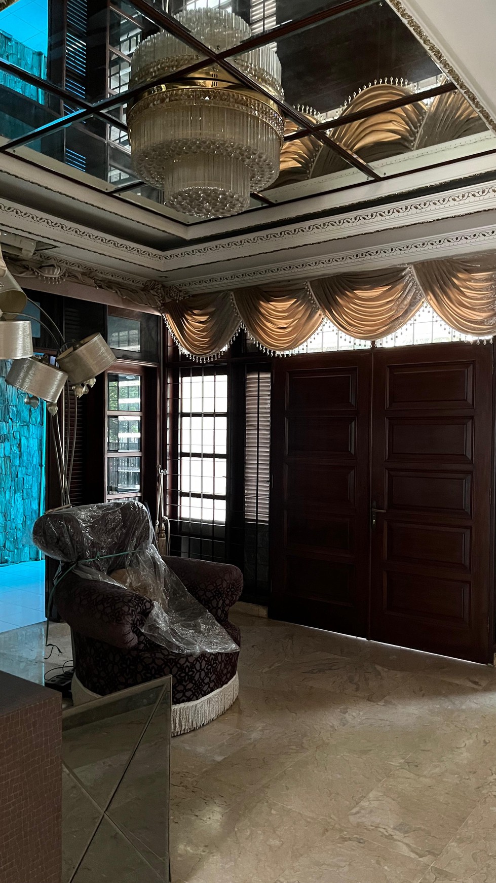 Rumah Hitung Tanah Area Cipete