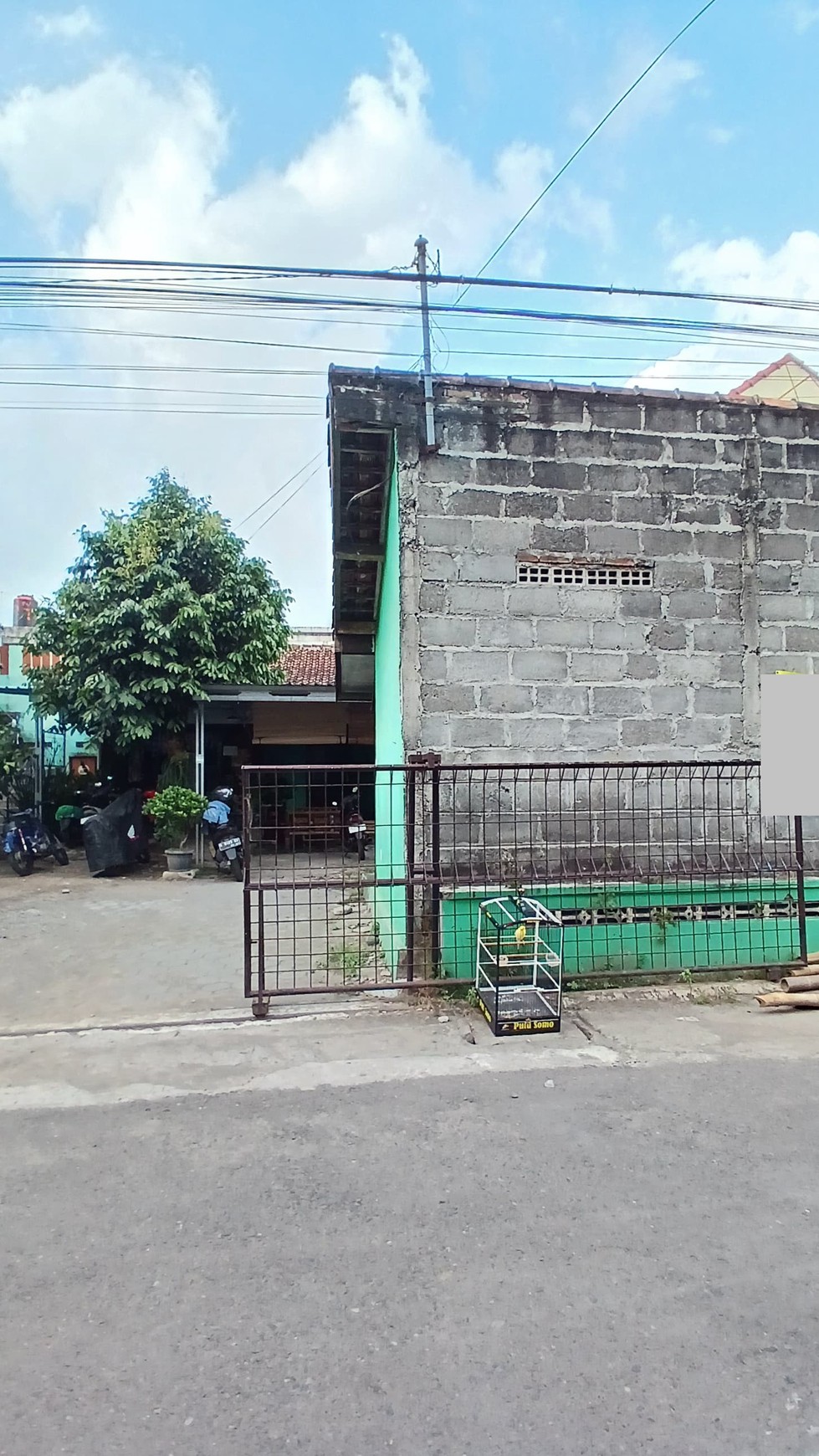 Tanah Bonus Rumah 5 Kamar Lokasi di Wonocatur Banguntapan Bantul 