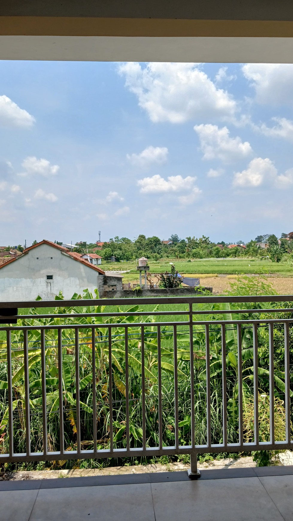 Rumah 2 Lantai Cocok Untuk Keluarga Besar Lokasi Klodangan Berbah Sleman 