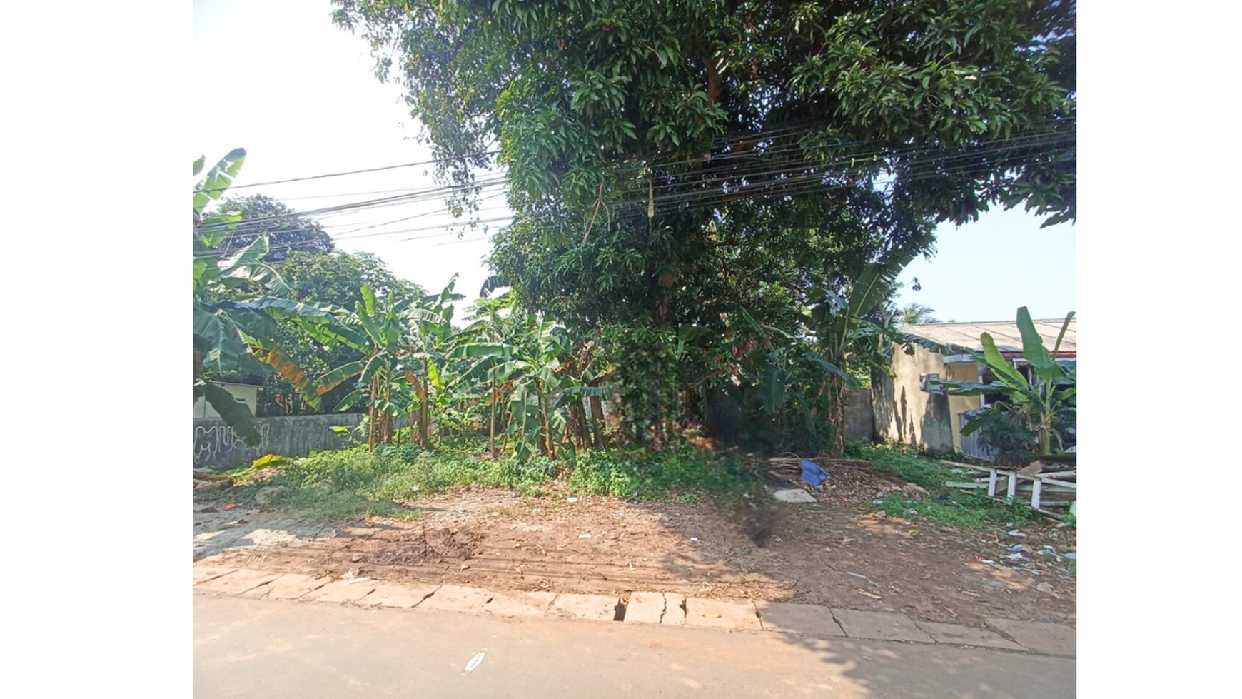 DIJUAL - TANAH (Pinggir Jalan Strategis) di Depok, Jawa Barat