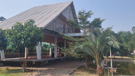 Villa Sejuk Indah Dengan View Pegunungan Sungai Berbatu Di Banjaran Bandung, 20 Menit Dari Tol Soreang Bandung Dijual Hitung Tanah