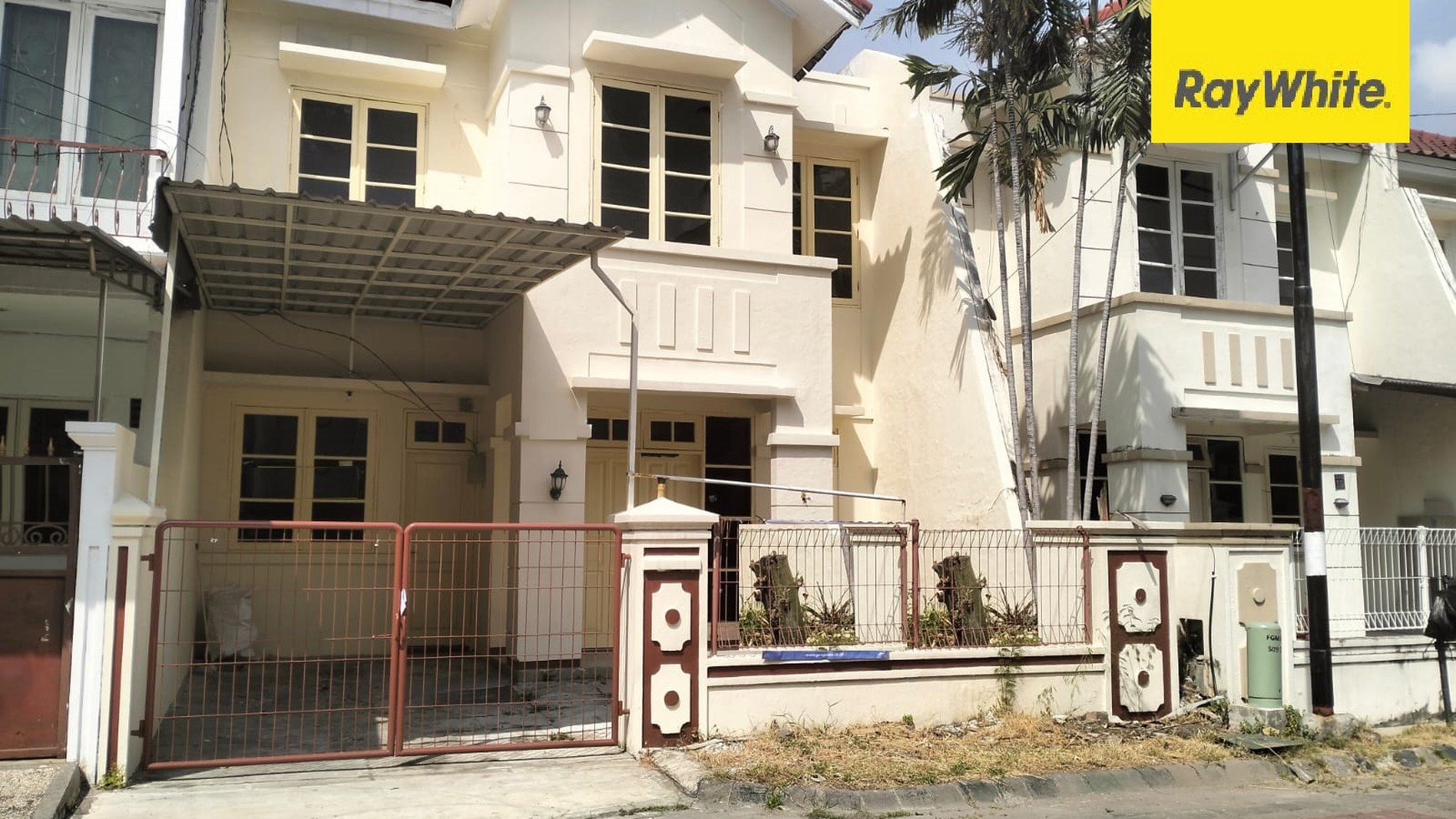 Dijual Rumah 2 lantai di Dharmahusada Mas Surabaya