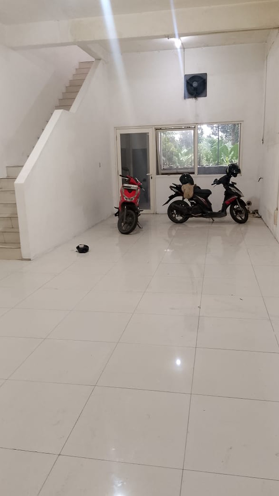 Disewakan Ruko Intermark JL. Lingkar Timur Serpong Tangerang Selatan