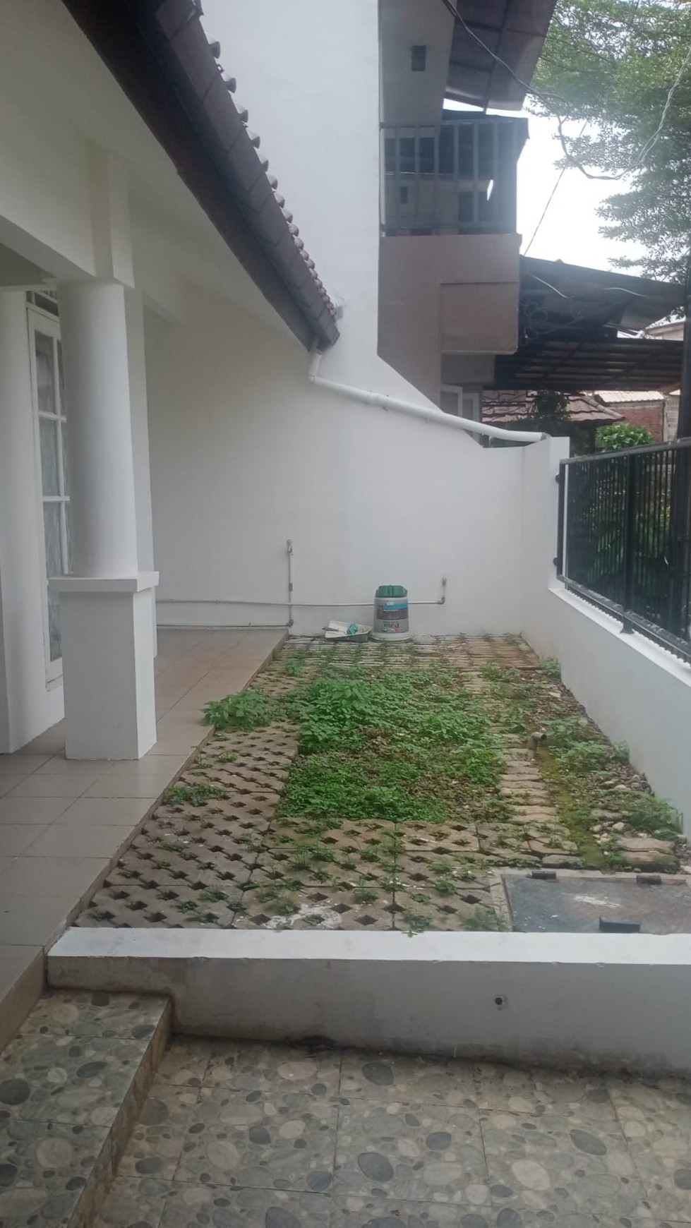 Rumah Rapih Lingkungan aman dan nyaman di Bintaro 9.