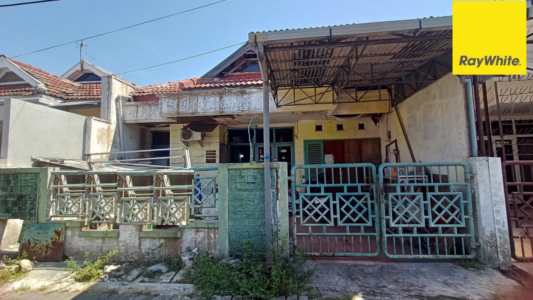 Dijual Rumah SHM di Rungkut Asri Tengah Surabaya