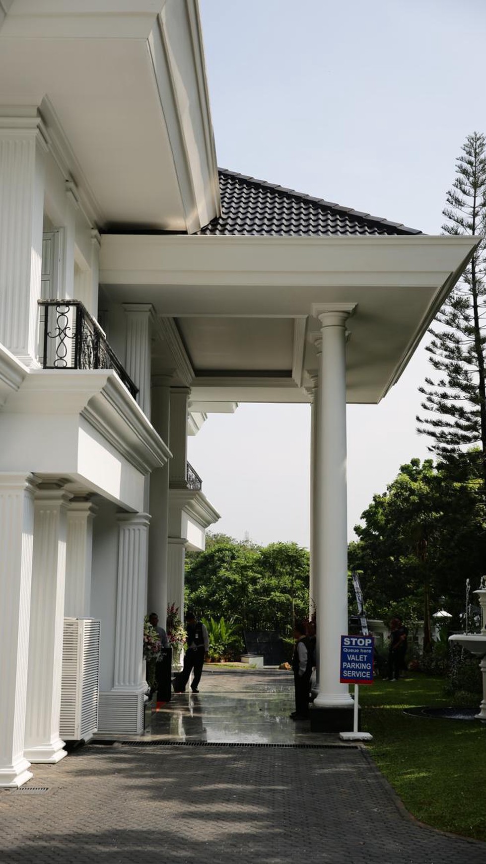 Talita Mansion  Villa Cinere Mas