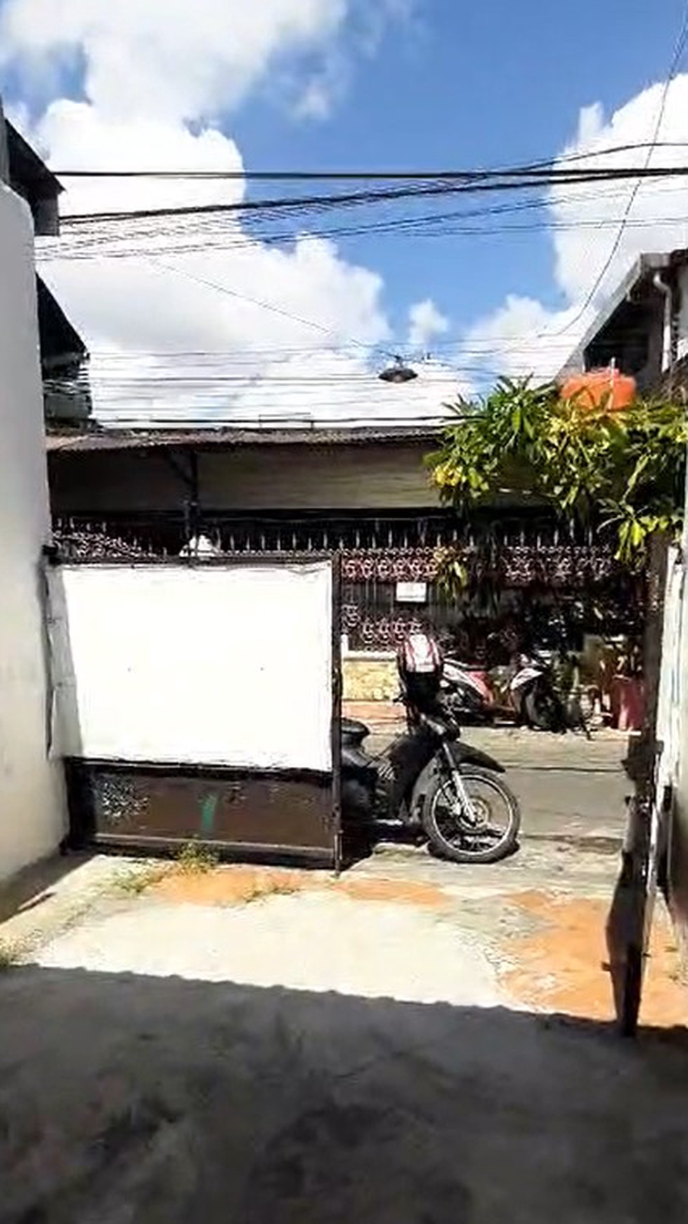 RUMAH MURAH TAMBAKSARI SURABAYA 200 JUTA SIAP HUNI