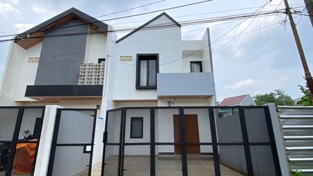 Rumah Baru Modern Scandinavian di Cinere 4+1 Kamar Lokasi Premium