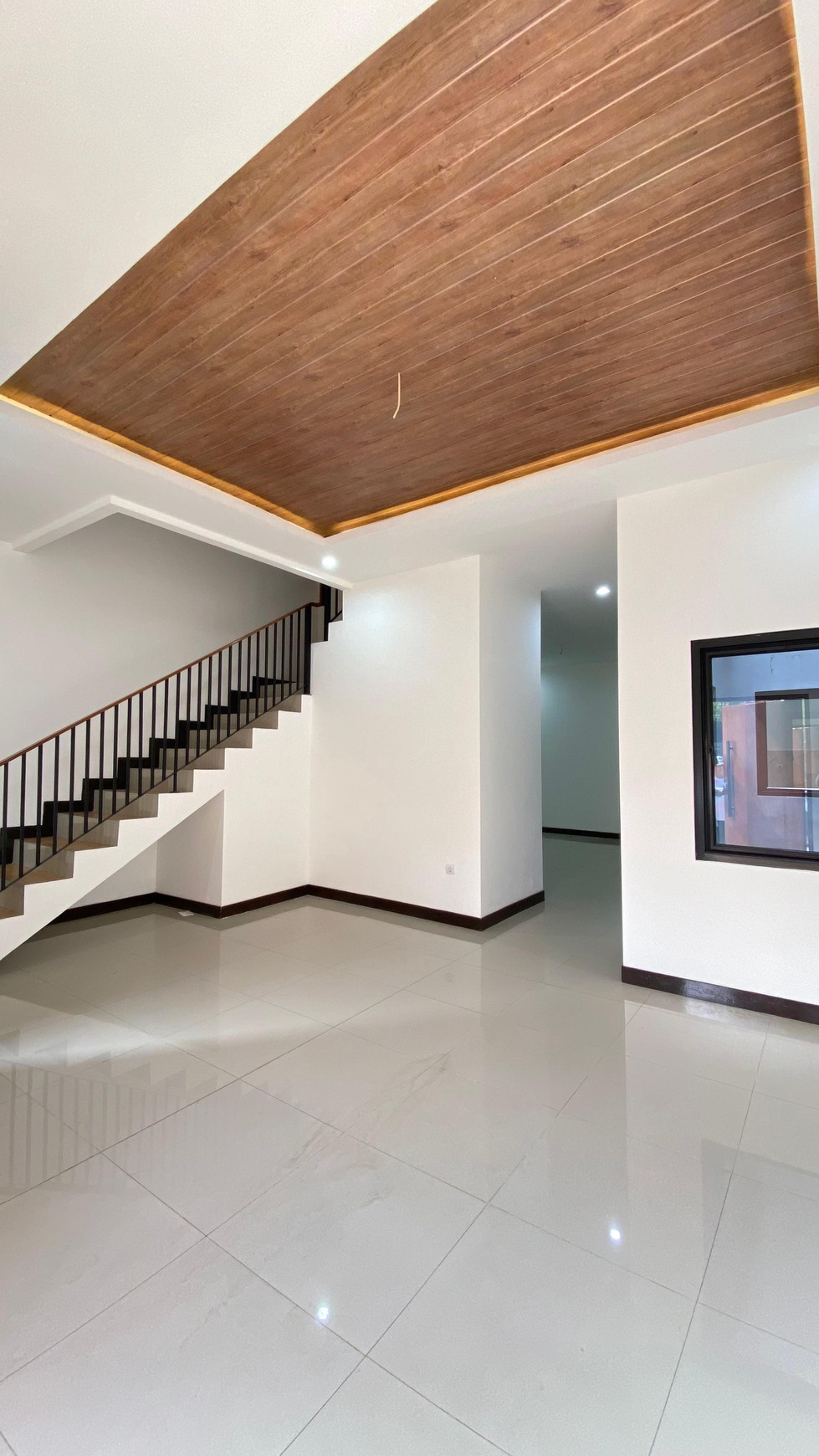 Rumah Baru Modern Scandinavian di Cinere 4+1 Kamar Lokasi Premium