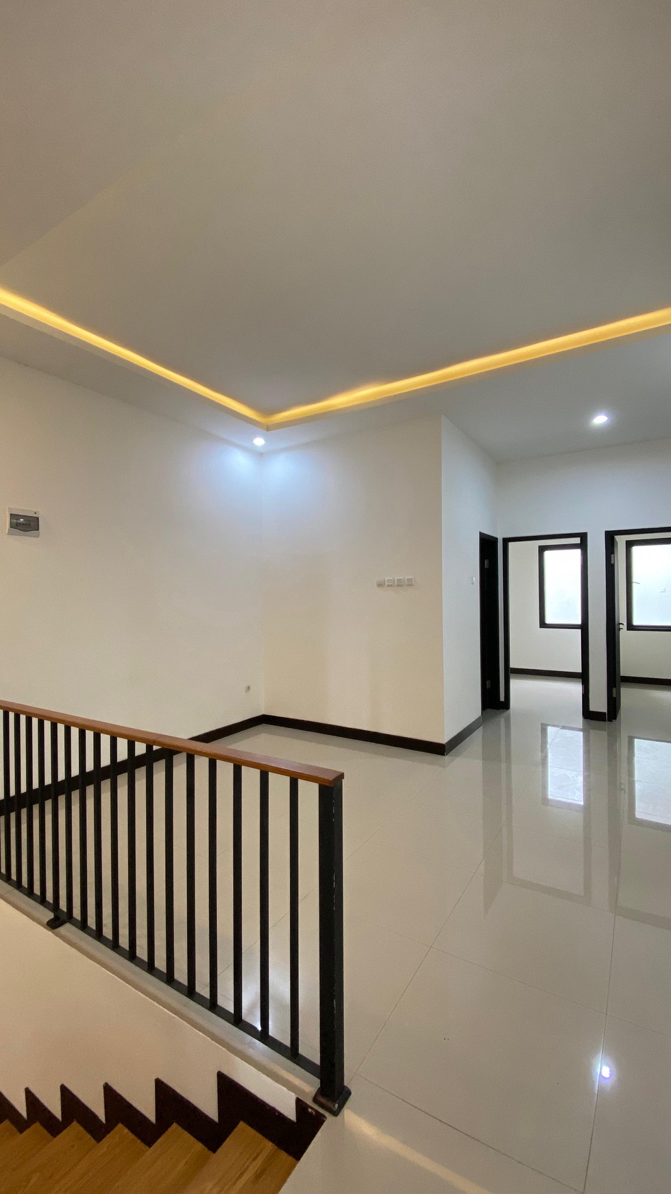 Rumah Baru Modern Scandinavian di Cinere 4+1 Kamar Lokasi Premium