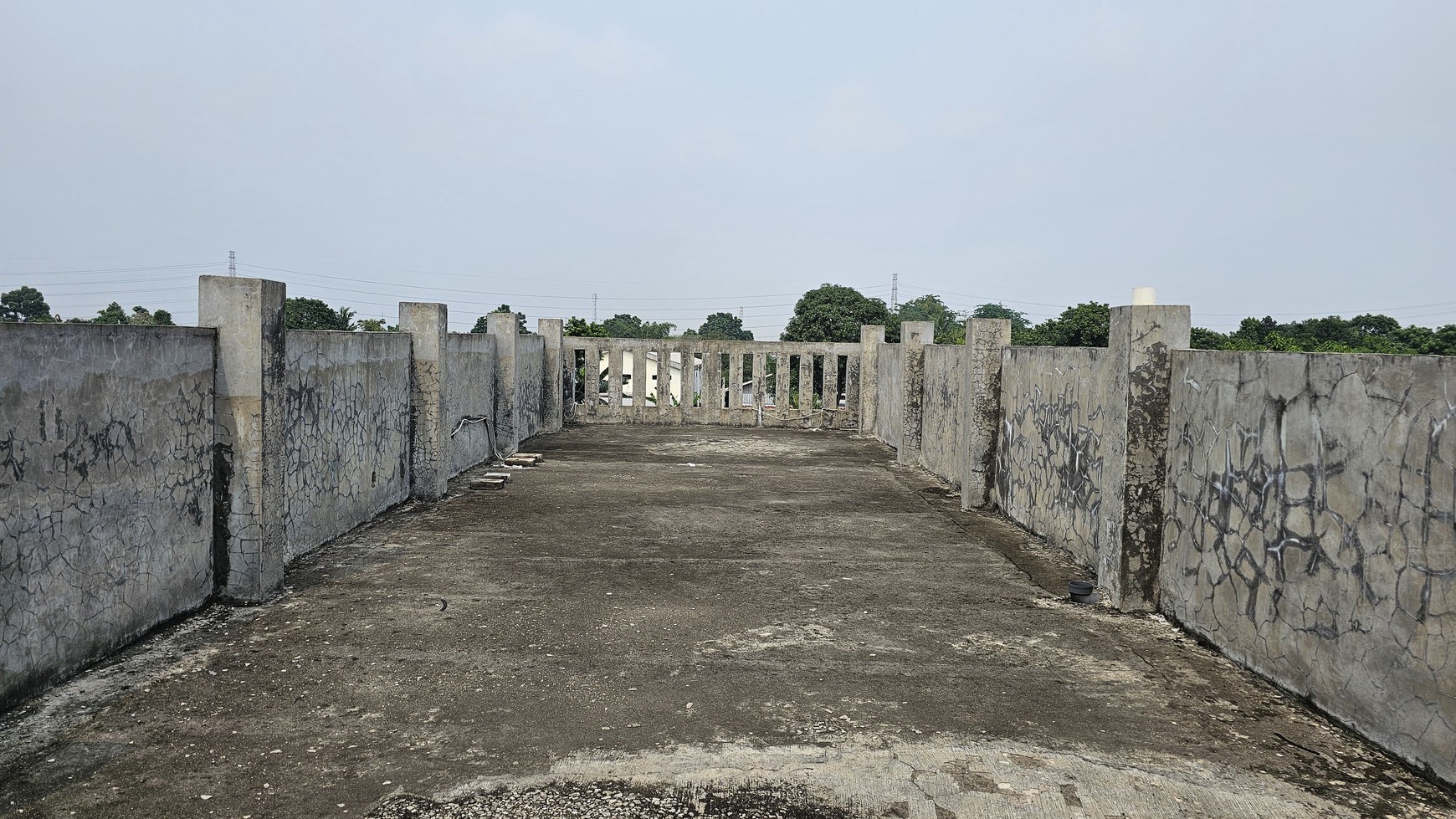 Ruko Sangat Strategis  di Jalan Raya Cikunir, Bekasi