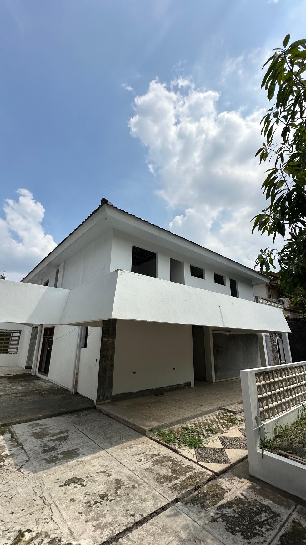 Rumah 2 lantai di kawasan elite Cipete