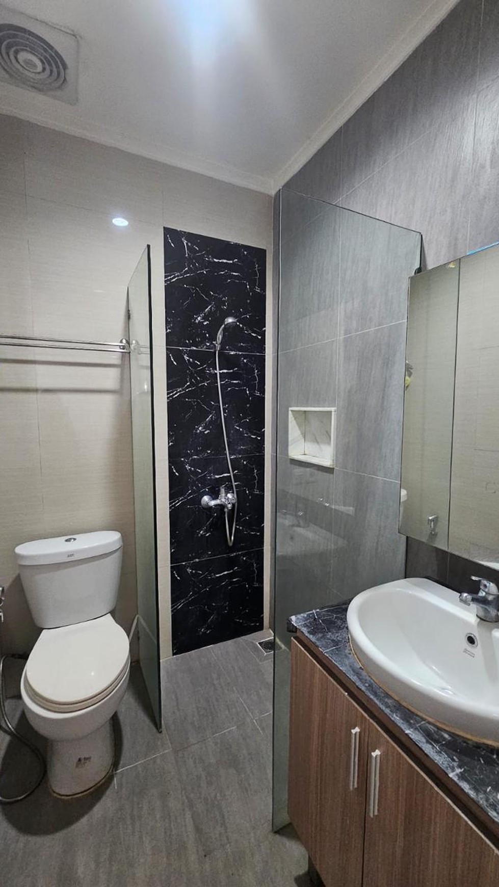 Rumah Fully Furnished di Discovery Residence Bintaro Jaya