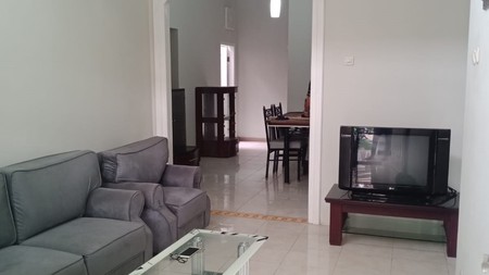 Dijual Rumah SHM Strategis di Jalan Aster Kediri