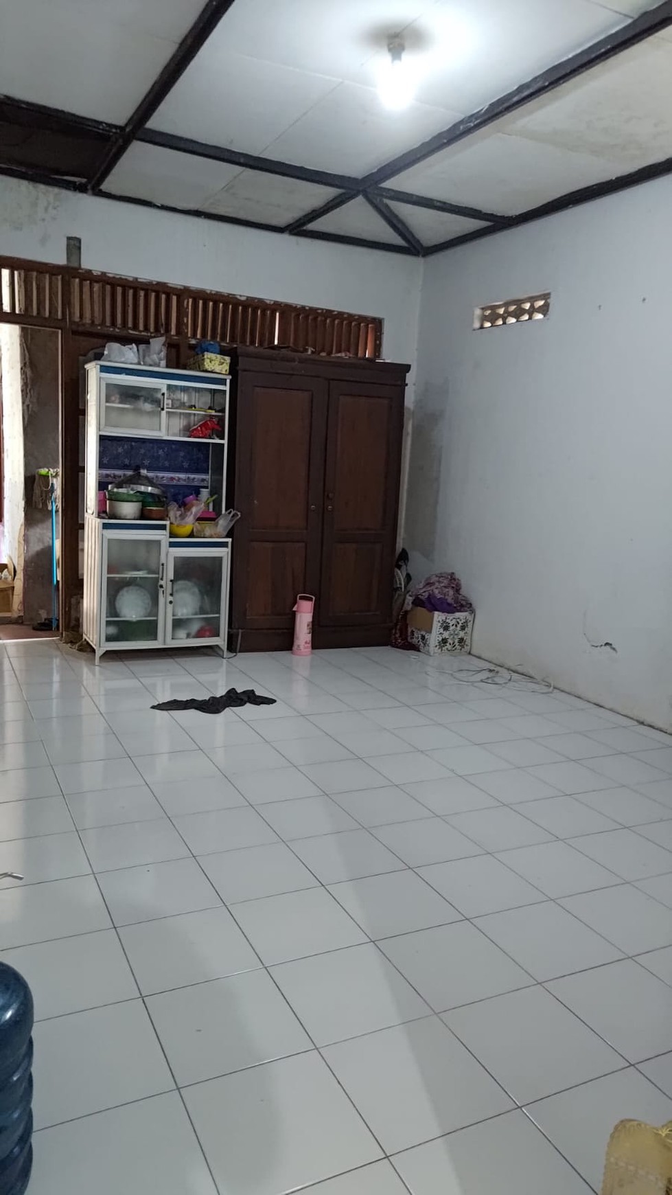 Kost 2 Lantai Lokasi Strategis Dekat Kampus UII Ngemplak Sleman 