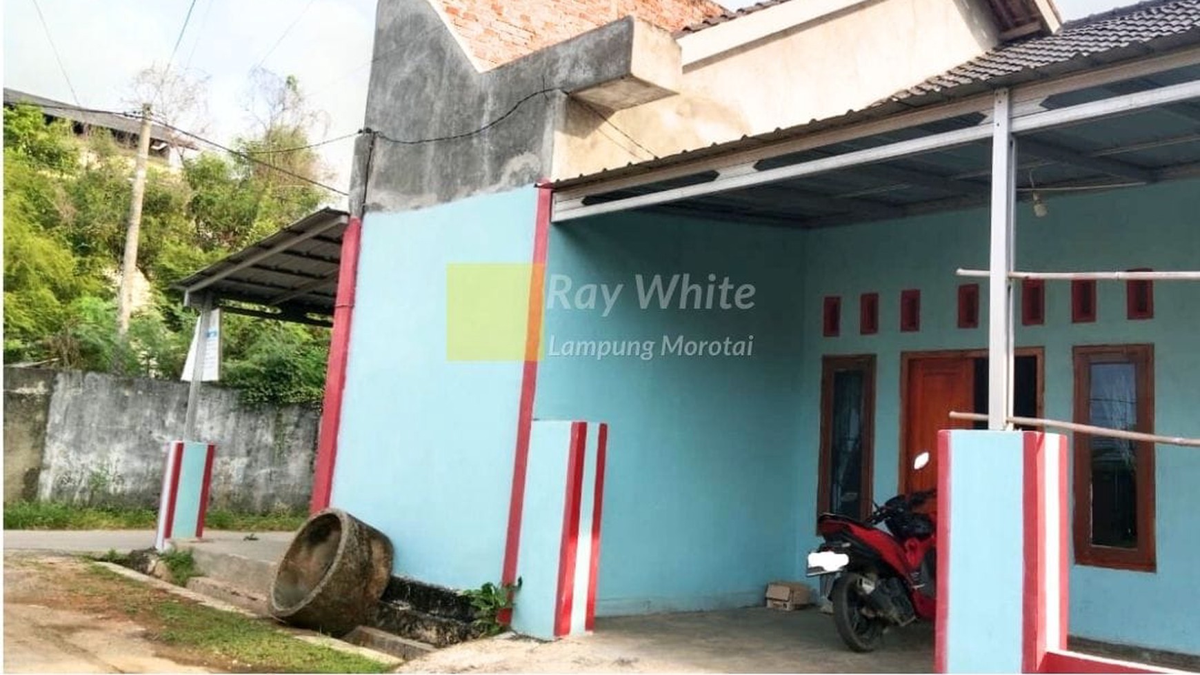 Dijual Rumah + Kios di Metro Pusat, Kota Metro