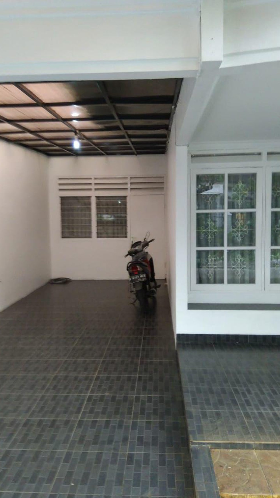 Dijual Rumah 2 Lantai Siap Huni dengan Hunian Nyaman @Bintaro