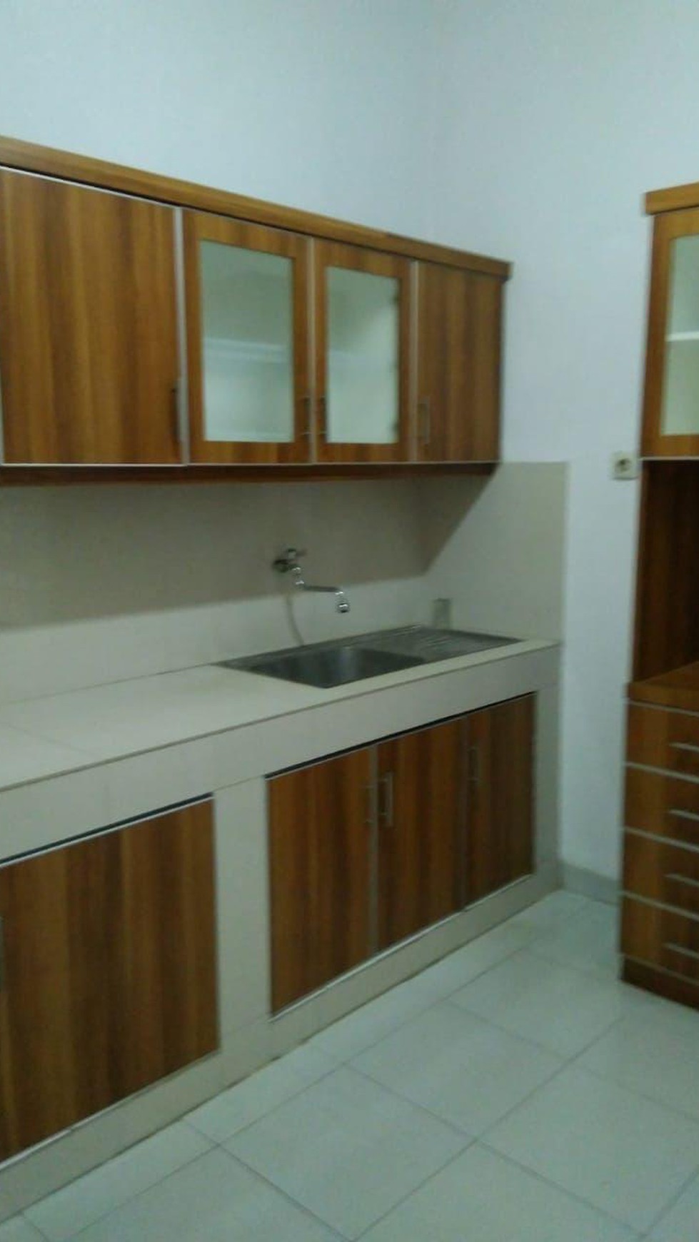 Dijual Rumah 2 Lantai Siap Huni dengan Hunian Nyaman @Bintaro