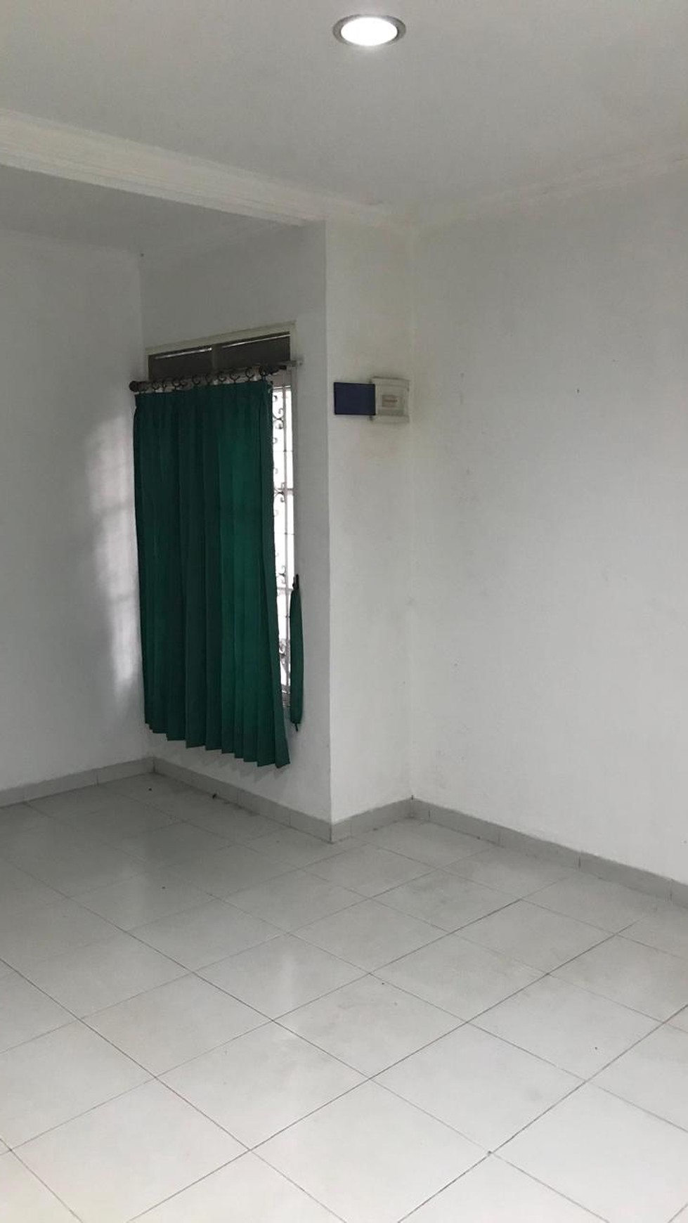 Dijual Rumah 2 Lantai Siap Huni dengan Hunian Nyaman @Bintaro