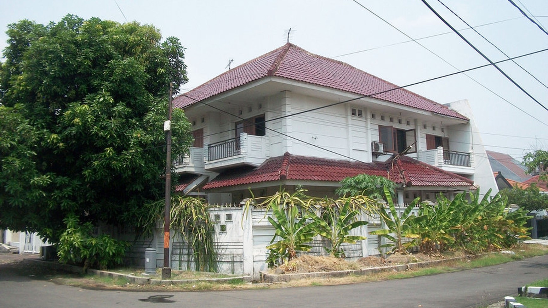 Rumah Kost di Manyar Rejo Surabaya Timur, 2 Lantai, 19 Kamar, Hook/Pojokan