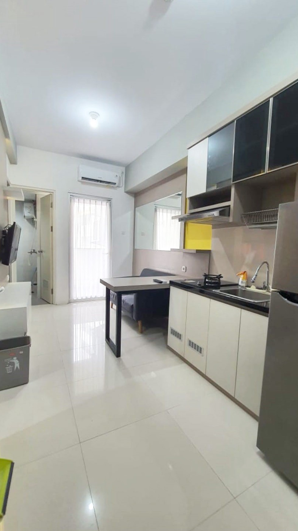 Apartemen Gunawangsa Tidar Tower A, 2 BR, Furnished, View Pool & City - LM -