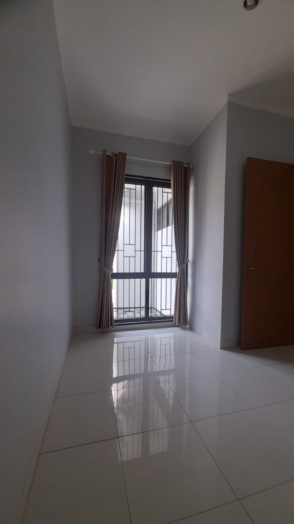 Rumah Bagus Di Discovery Cielo, Bintaro Jaya Sektor 9